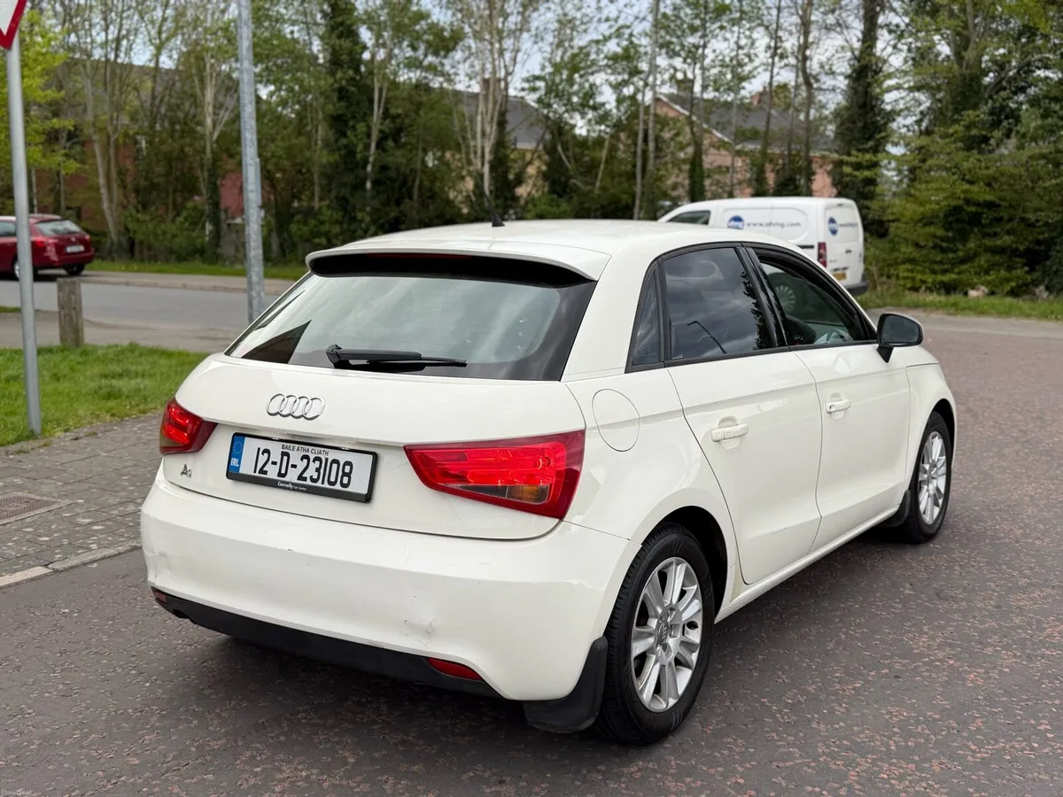 12 audi a1 1.6tdi diesel 4doors with nct - Image 3