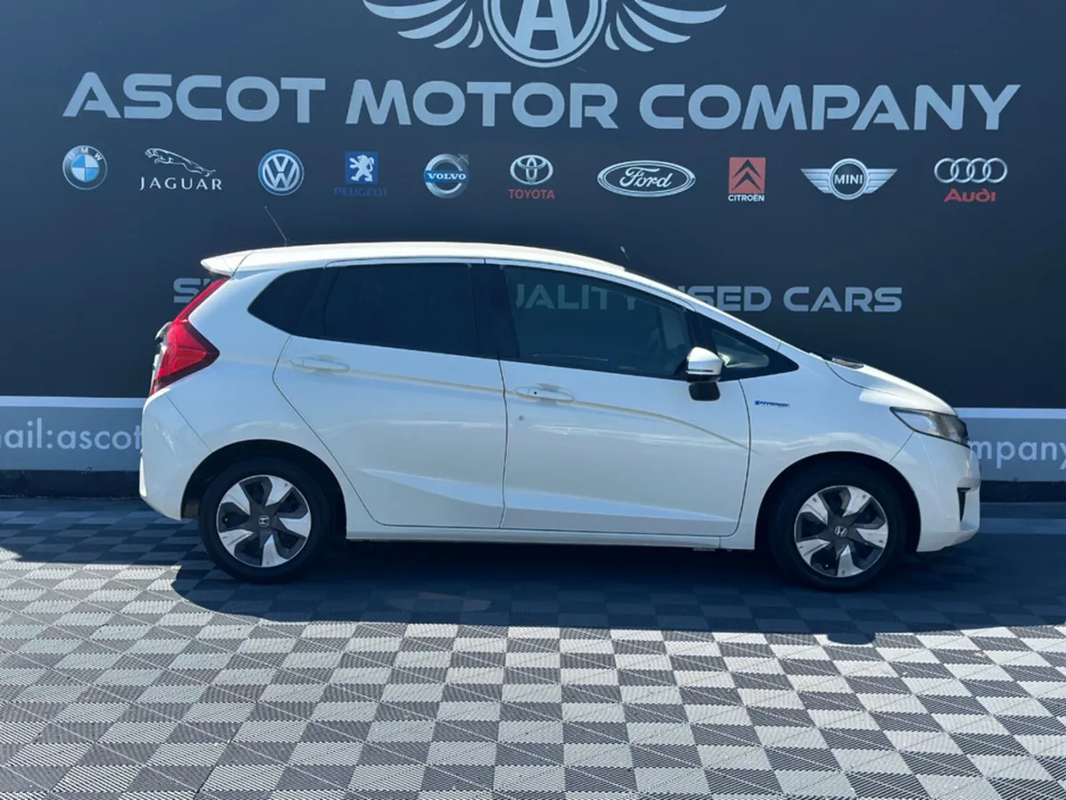 Honda Fit Auto - Image 5