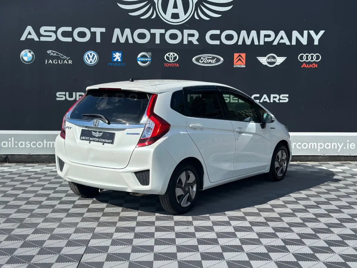 Honda Fit Automatic - Image 6