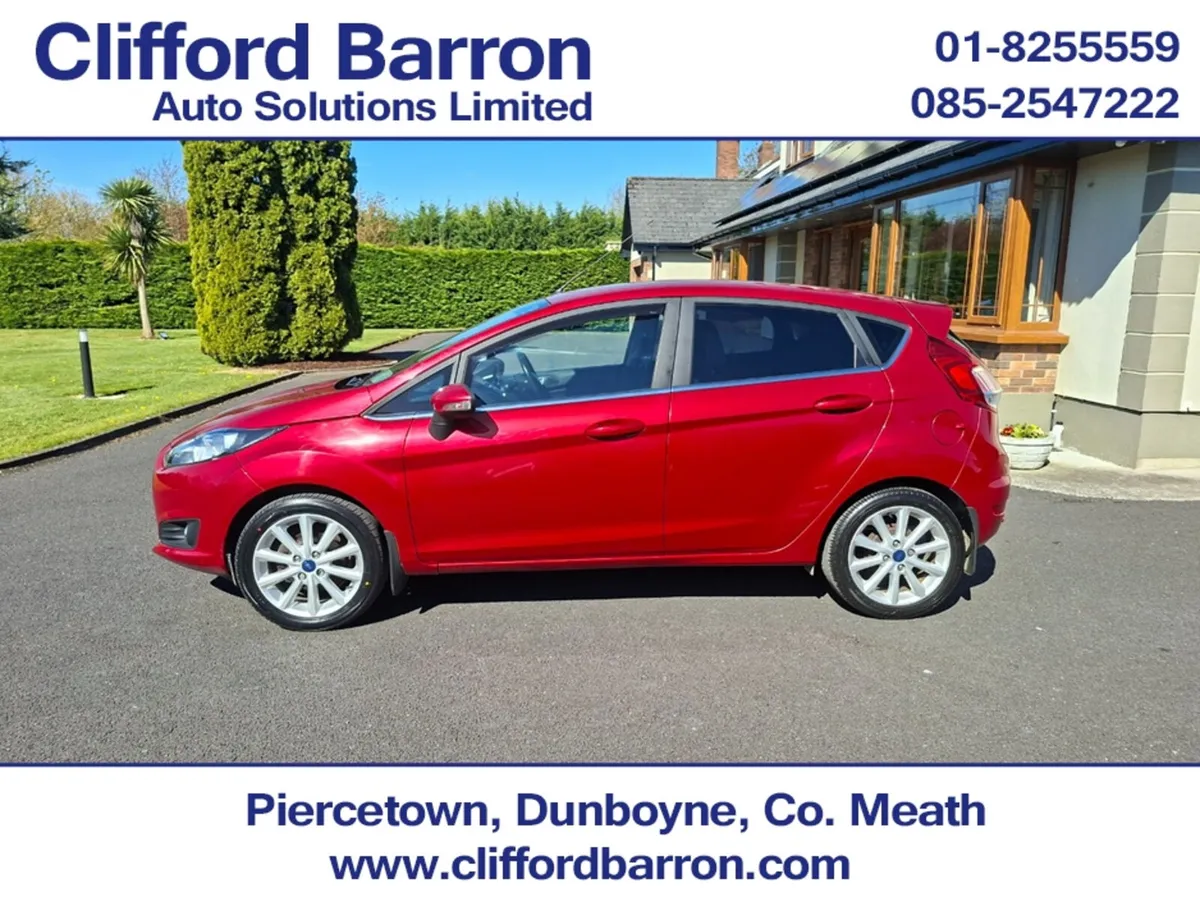 Ford Fiesta TITANIUM 1.25 60PS M5 5 MCA 4DR - Image 6