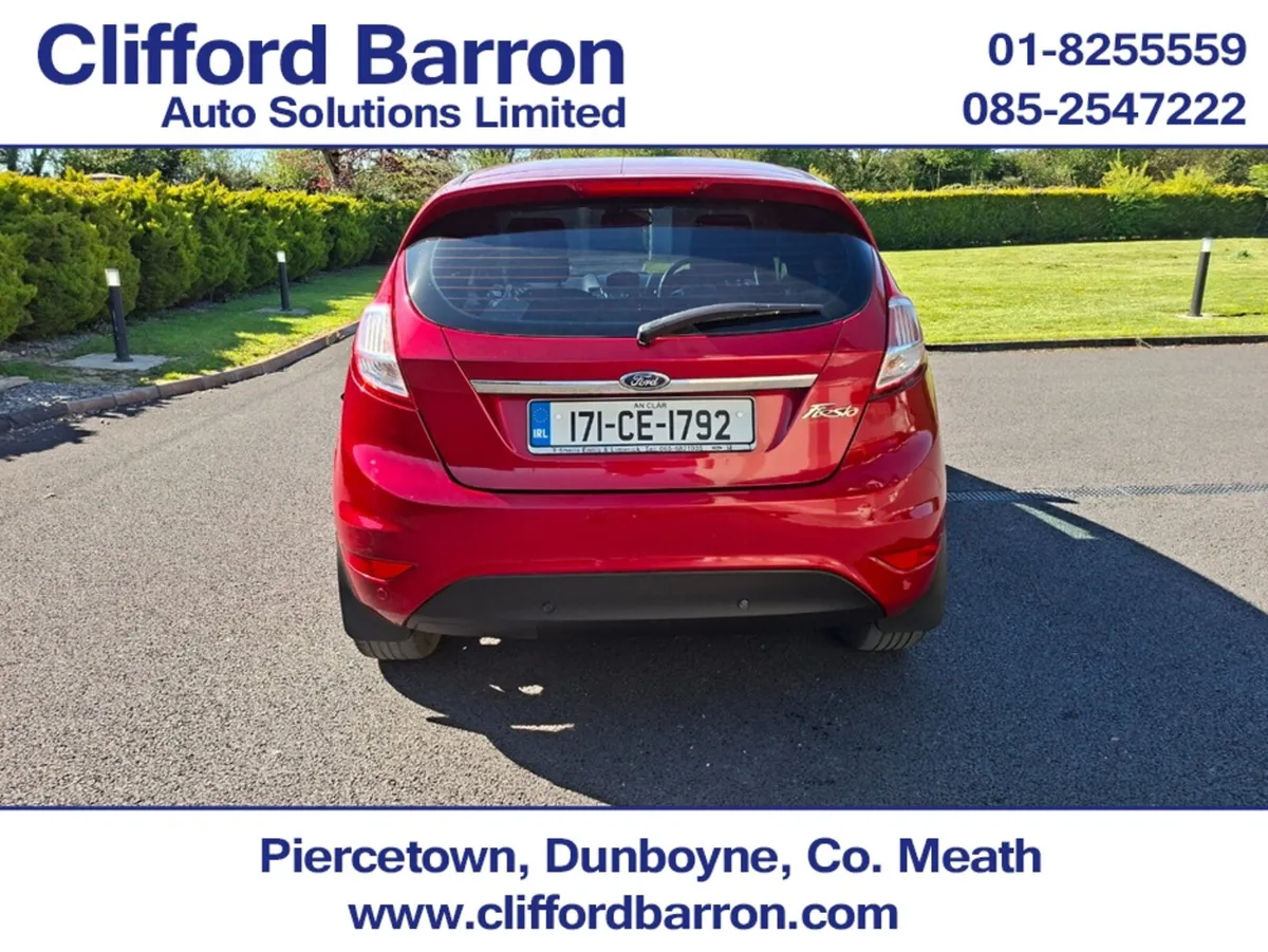 Ford Fiesta TITANIUM 1.25 60PS M5 5 MCA 4DR - Image 4