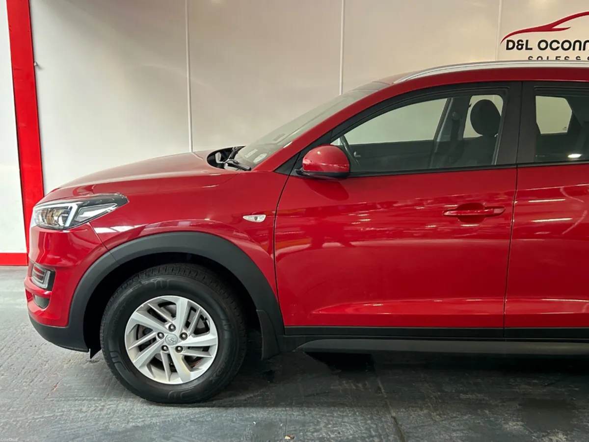 Hyundai Tucson IX35 COMFORT DIESEL 1.6 5DR - Image 4