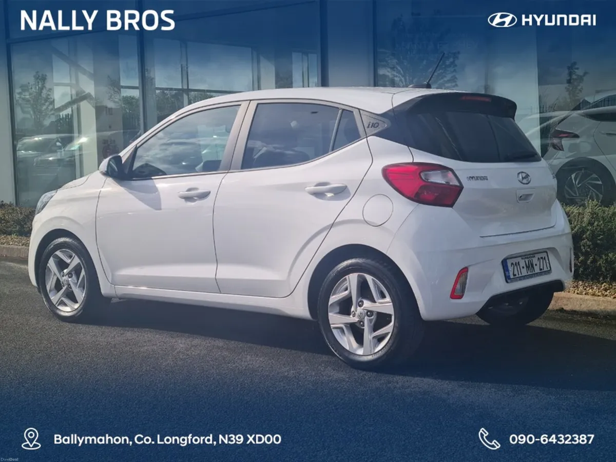 Hyundai i10 DELUXE PLUS 5DR - Image 4