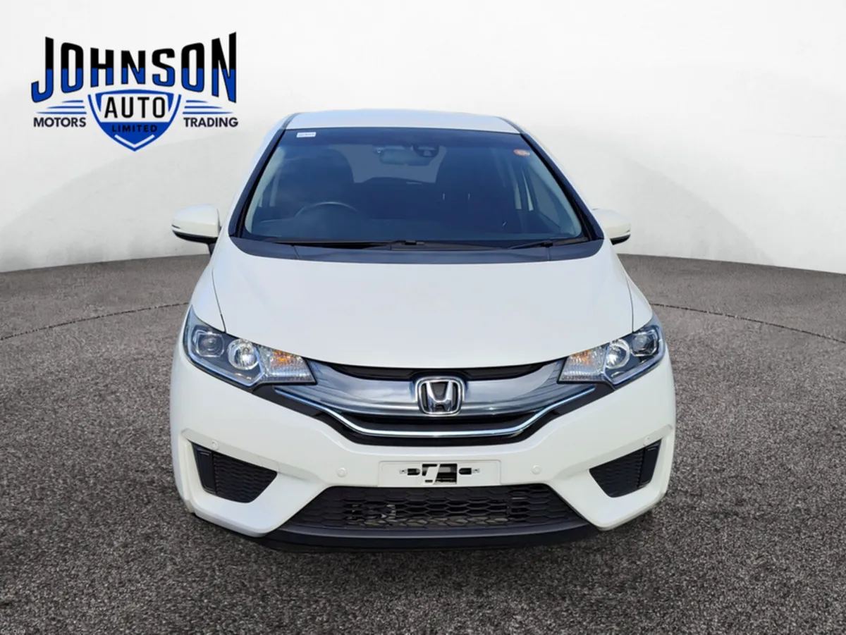 Honda Fit 1.5 Petrol Hybrid Auto - Image 4