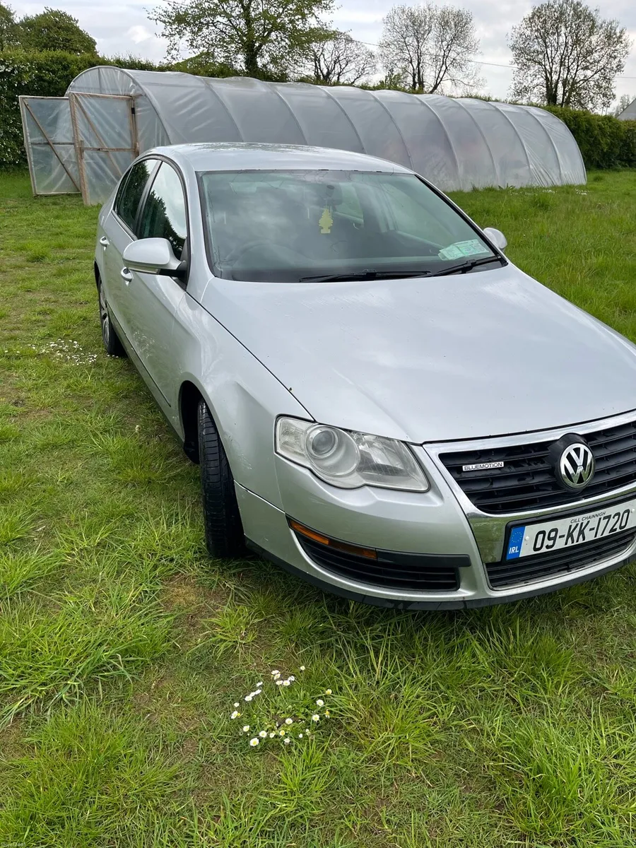 Passat 2.0 tdi tax and tested - Image 1