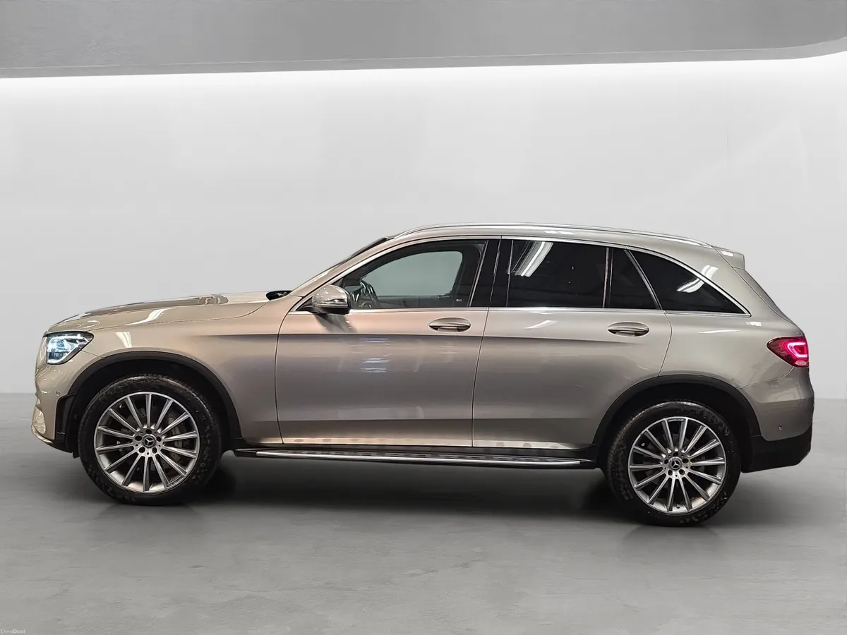 2022 MERCEDES GLC 300E AMG PREMIUM AUTO PHEV. - Image 5