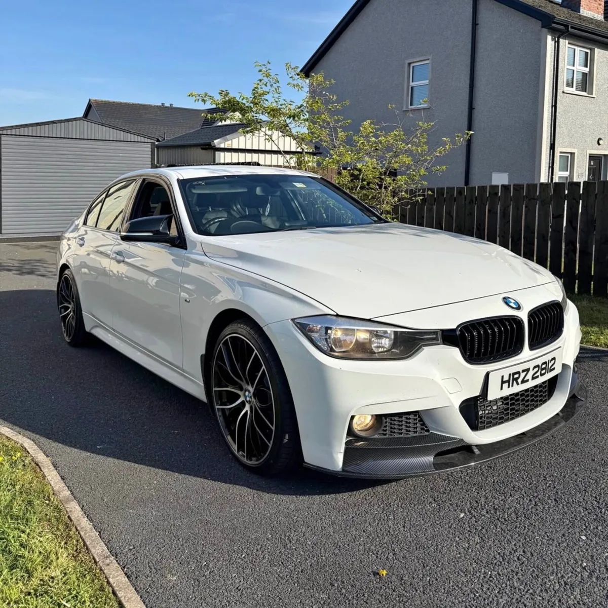 BMW 3-Series 2014 M Sport - Image 2