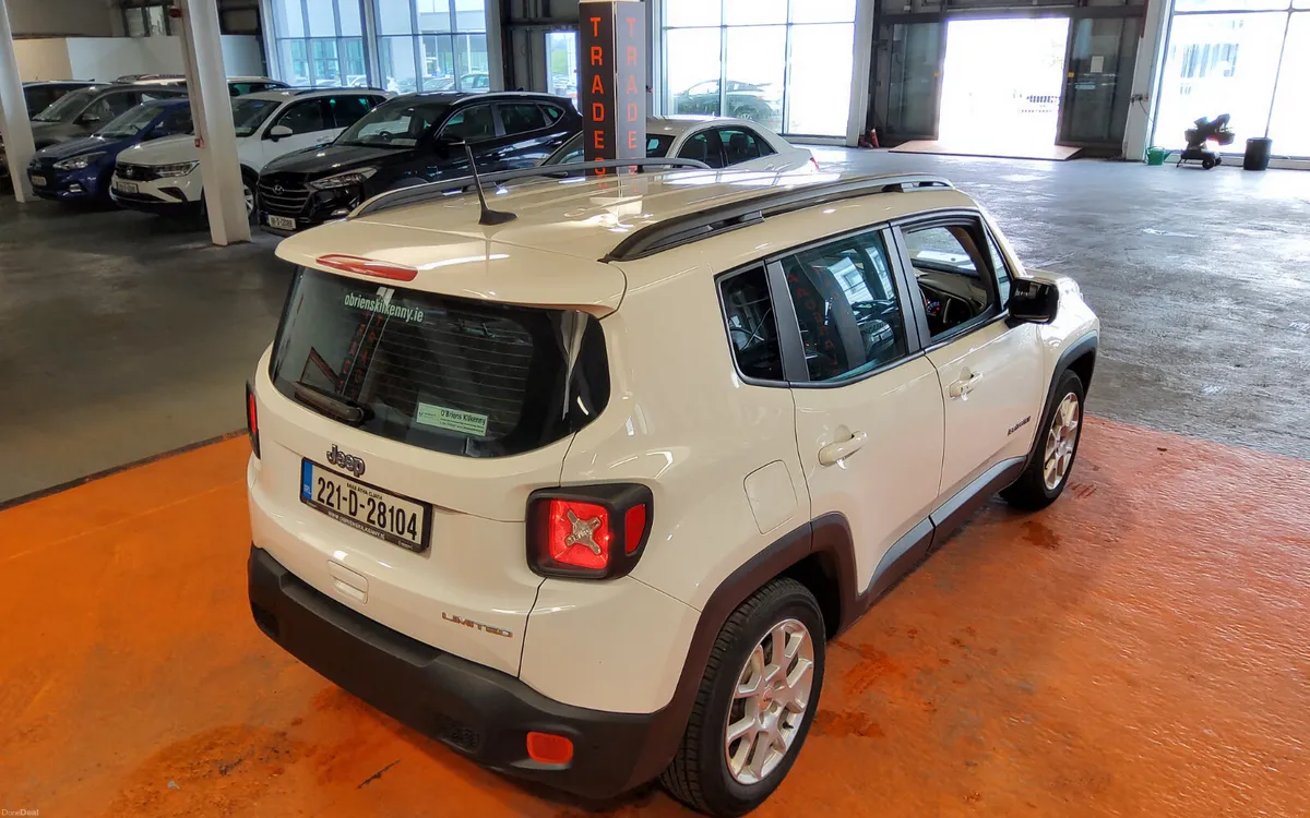 Jeep Renegade 2022 - Image 3