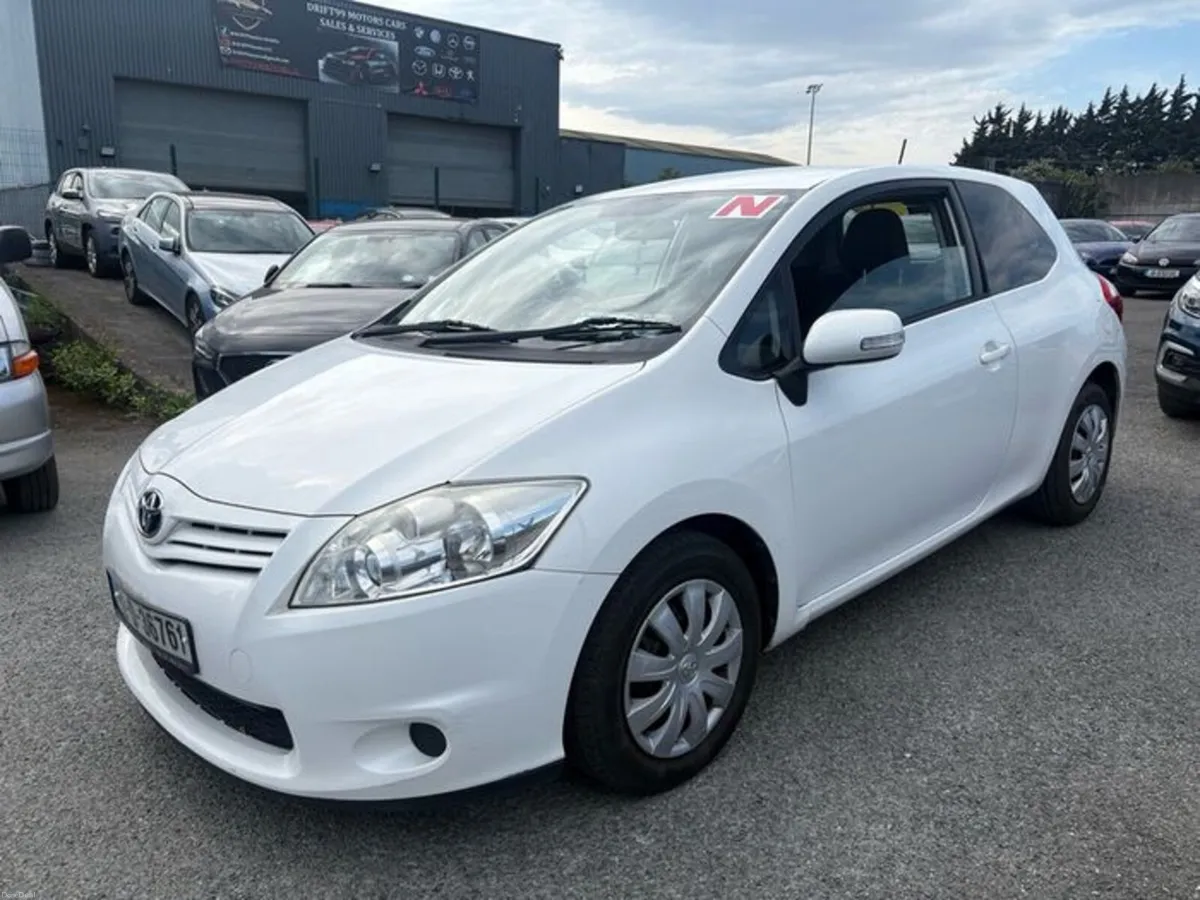 2012 Toyota Auris Van 1.4L Diesel CVRT + Taxed - Image 3