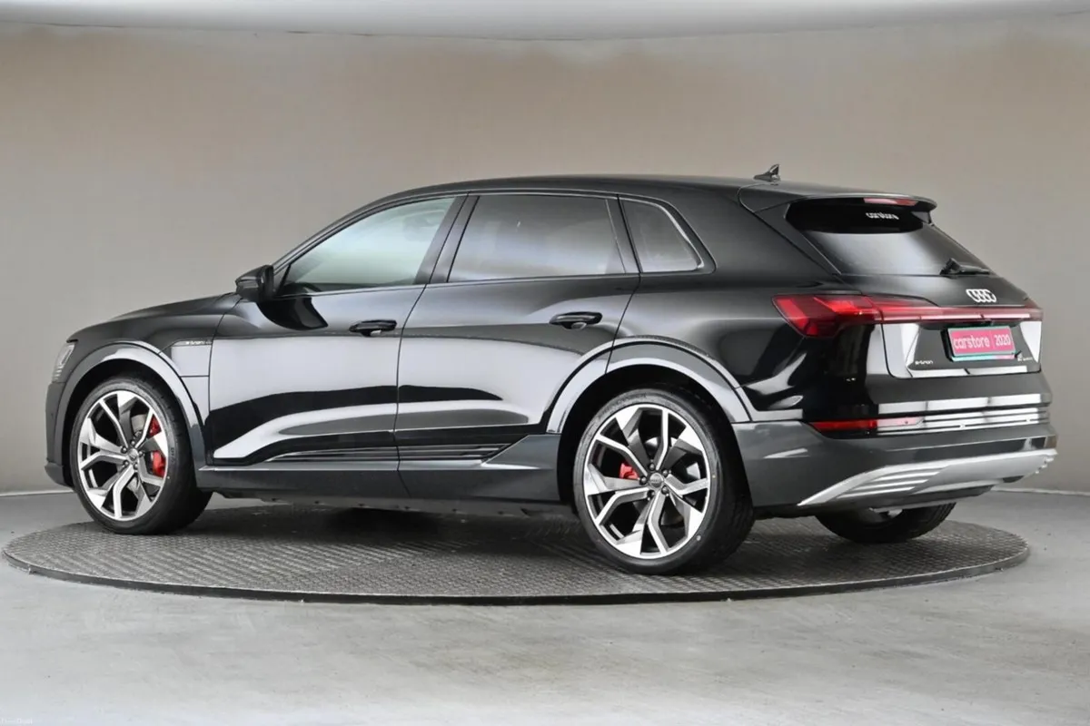 Audi e-tron E-TRON TECHNIK 50 QUATTRO **LEATHER ME - Image 6