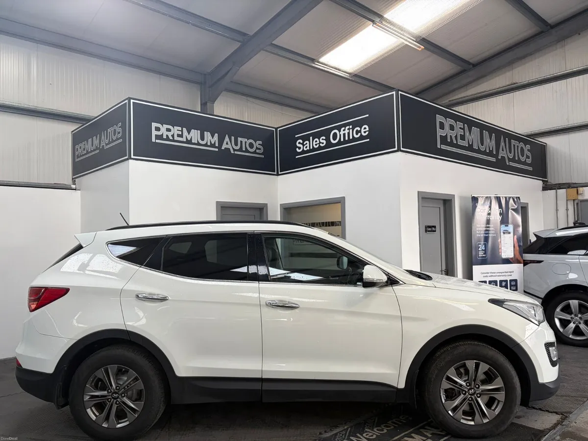 Hyundai Santa Fe 2014. 2.2D 4WD EXECUTIVE 7 SEATS - Image 2