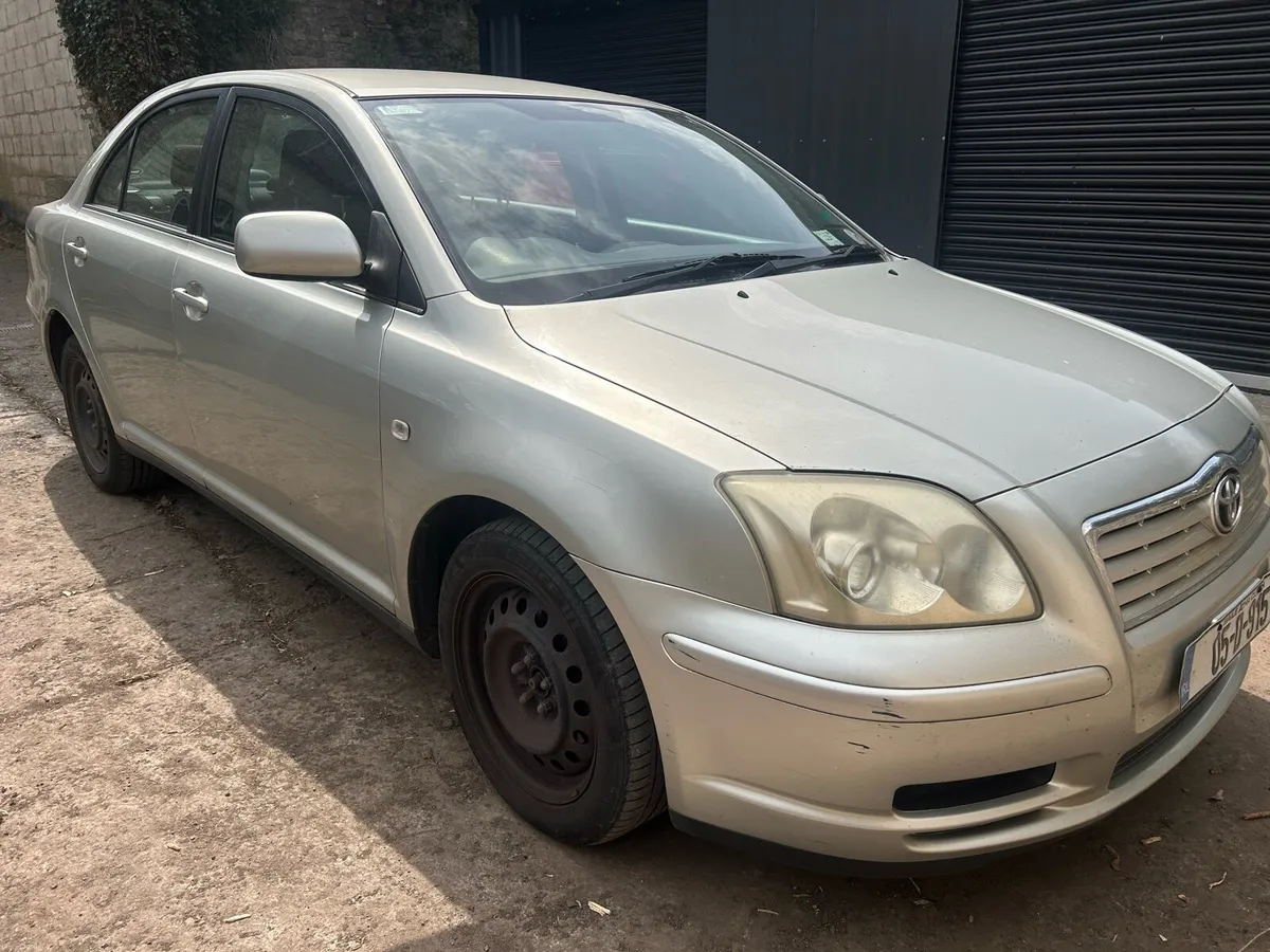 Toyota avensis 1.6 nct and tax - Image 3