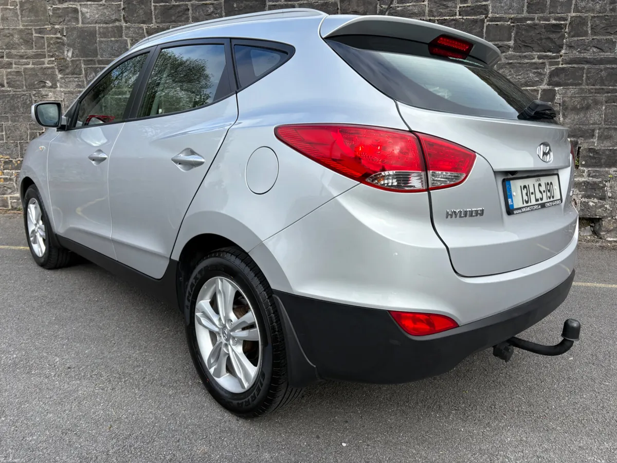 2013 Hyundai ix35 NEW NCT! THOUSANDS  SPENT! - Image 2