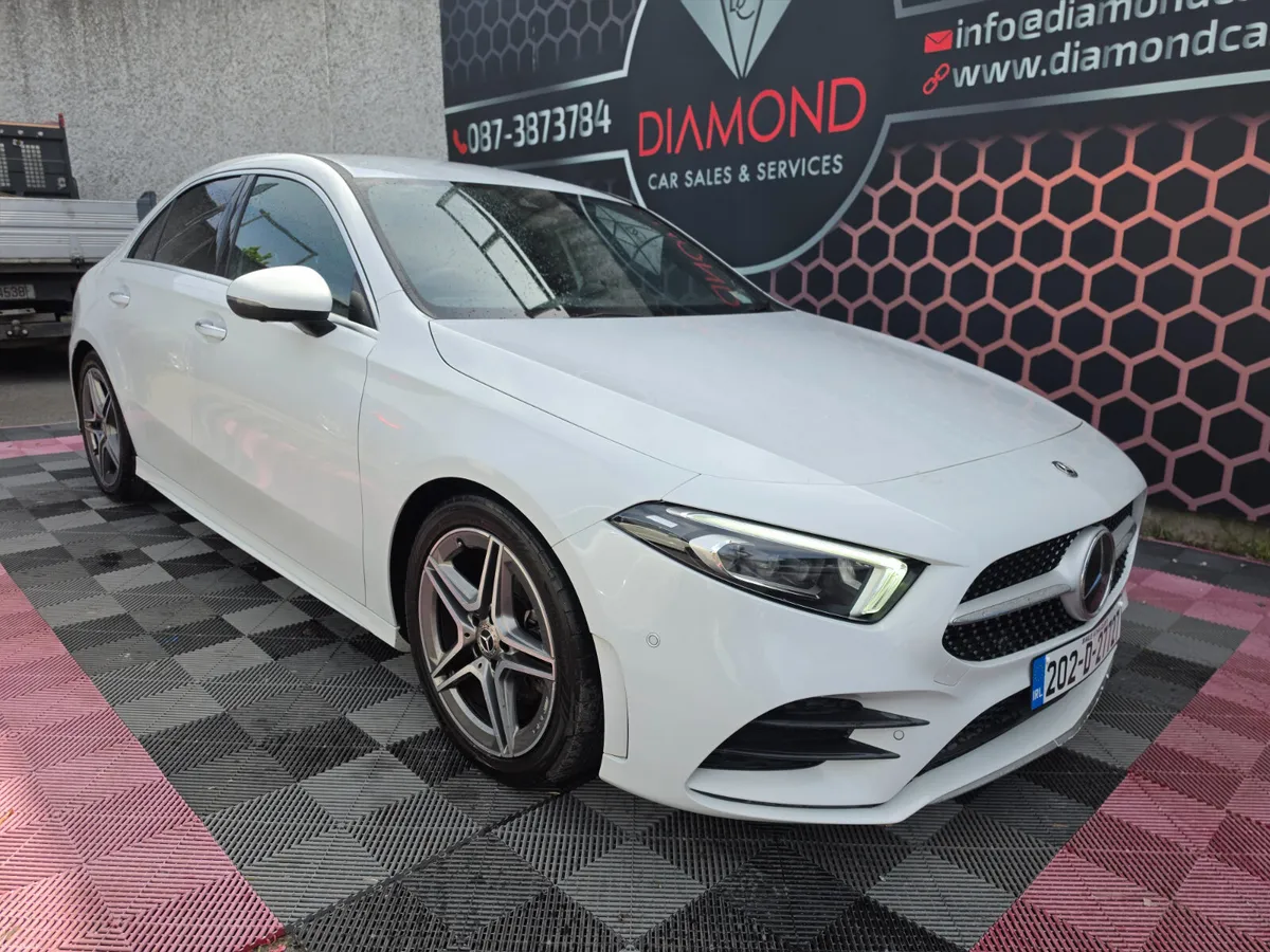 201 MERCEDES BENZ A180 2L DIESEL AUTOMATIC - Image 1