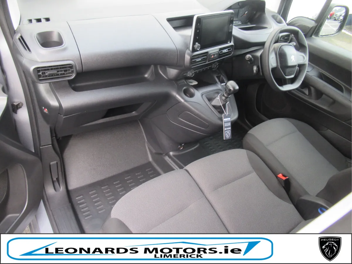 232 Peugeot Partner Active+ Diesel 100bhp - Image 6