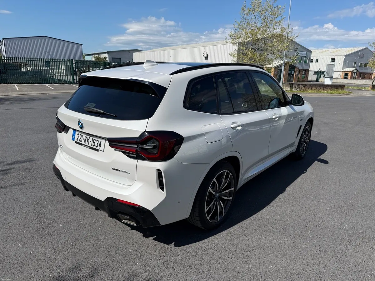 BMW X3 xDrive30e M Sport Pro - Image 3