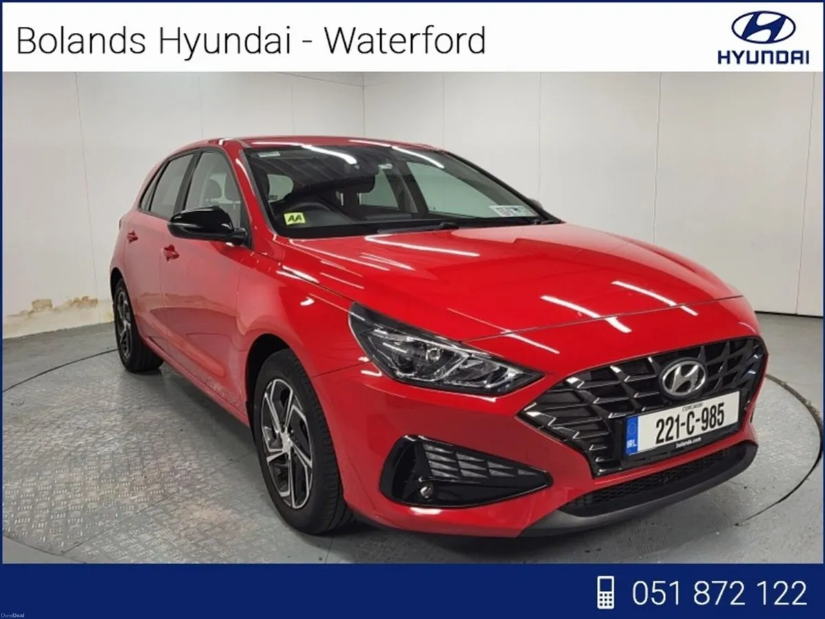 Hyundai i30 Diesel Deluxe - Image 1