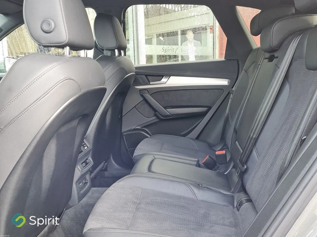 Audi Q5 S-Line Quattro Hybrid - Image 5