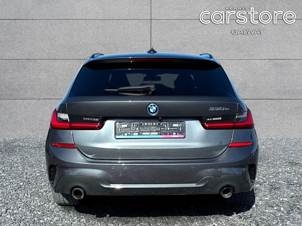 BMW 3-Series 330 E M Sport Auto  330 e M Sport  33 - Image 4