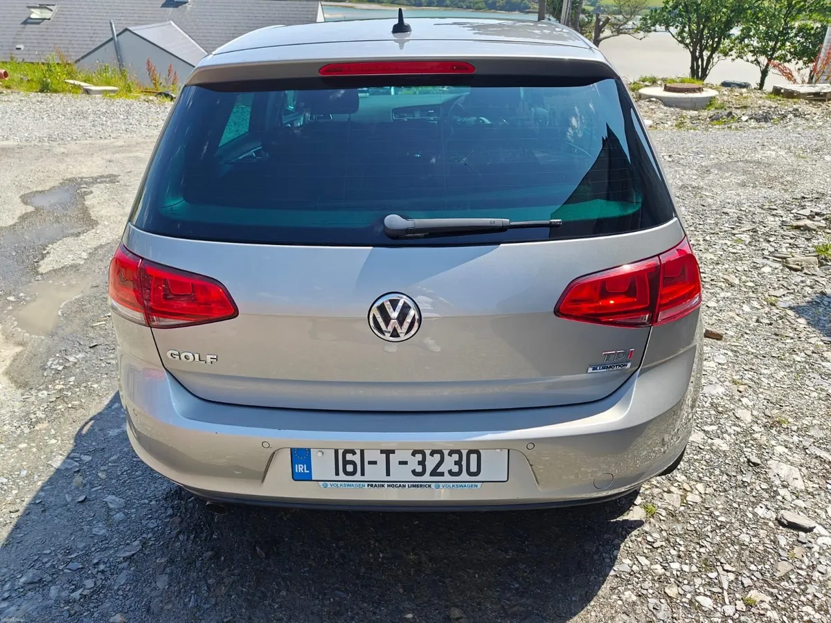 Volkswagen Golf 2016 - Image 2
