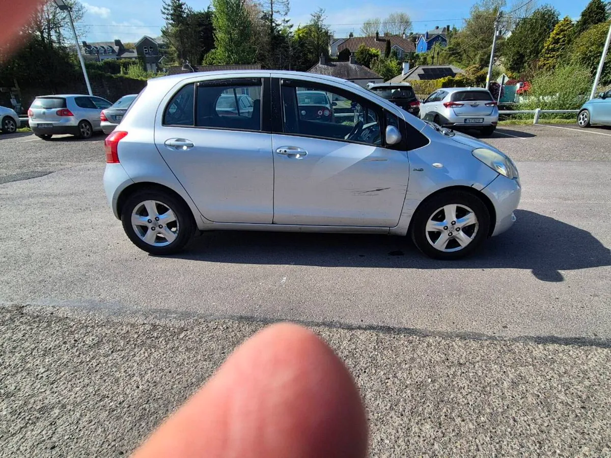 Toyota Yaris 1.4 Diesel - Image 3