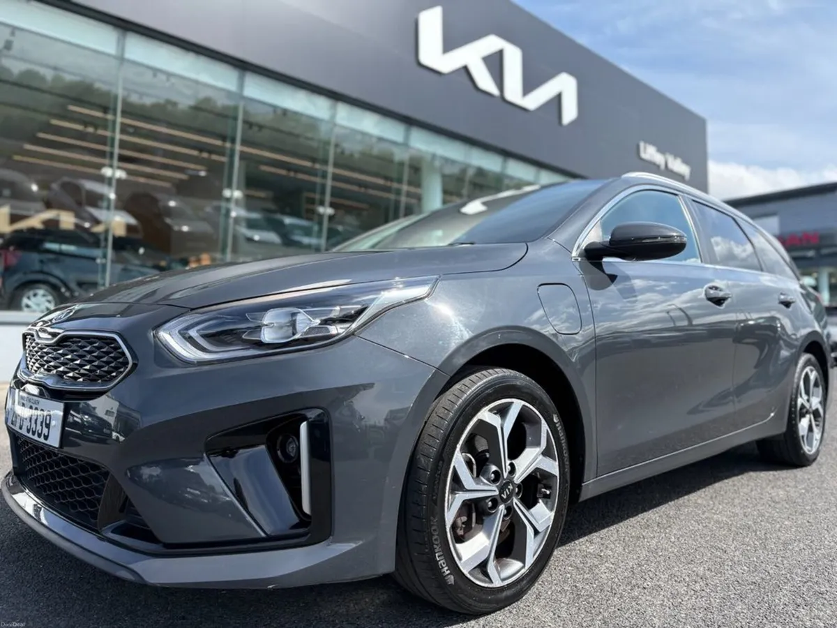 Kia Ceed 1.6 PHEV Sports Wagon - Image 1