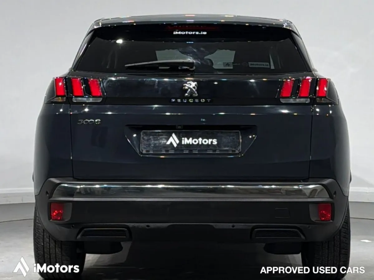Peugeot 3008 1.6 HDI Blue (120) Allure 5DR - Image 4