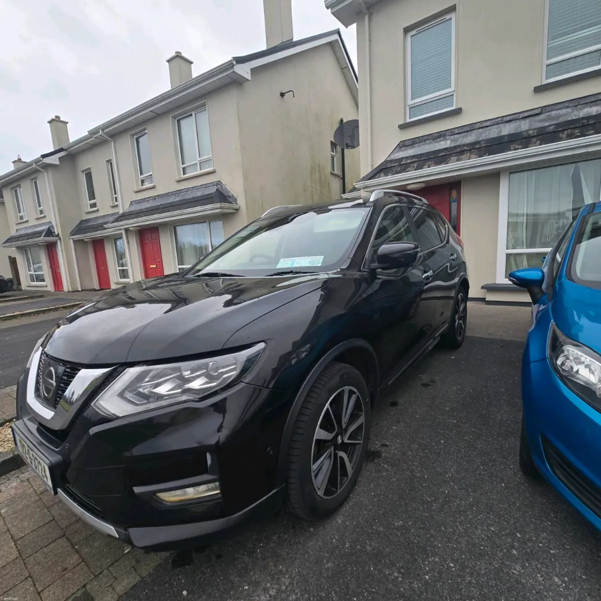 Nissan X-Trail - Image 1
