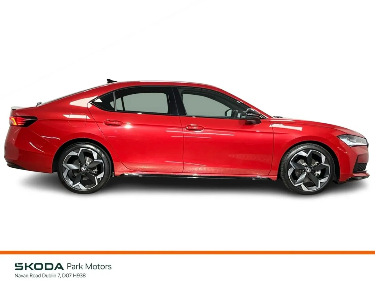 Skoda Superb Sportline DSG 2.0 TDI 150BHP - Revers - Image 6
