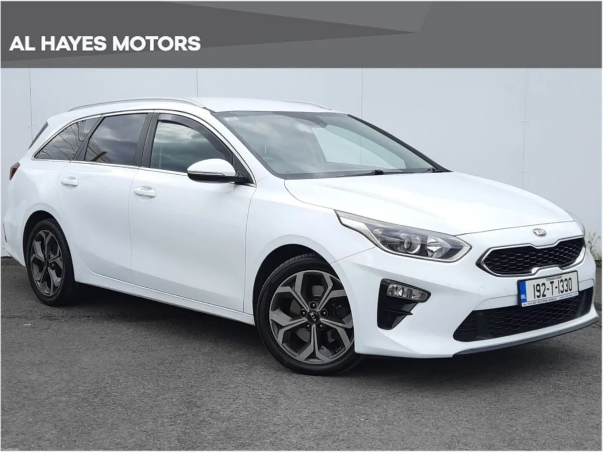 Kia Ceed **SAT-NAV**REVERSING CAMERA**1.6 DIESEL K - Image 1
