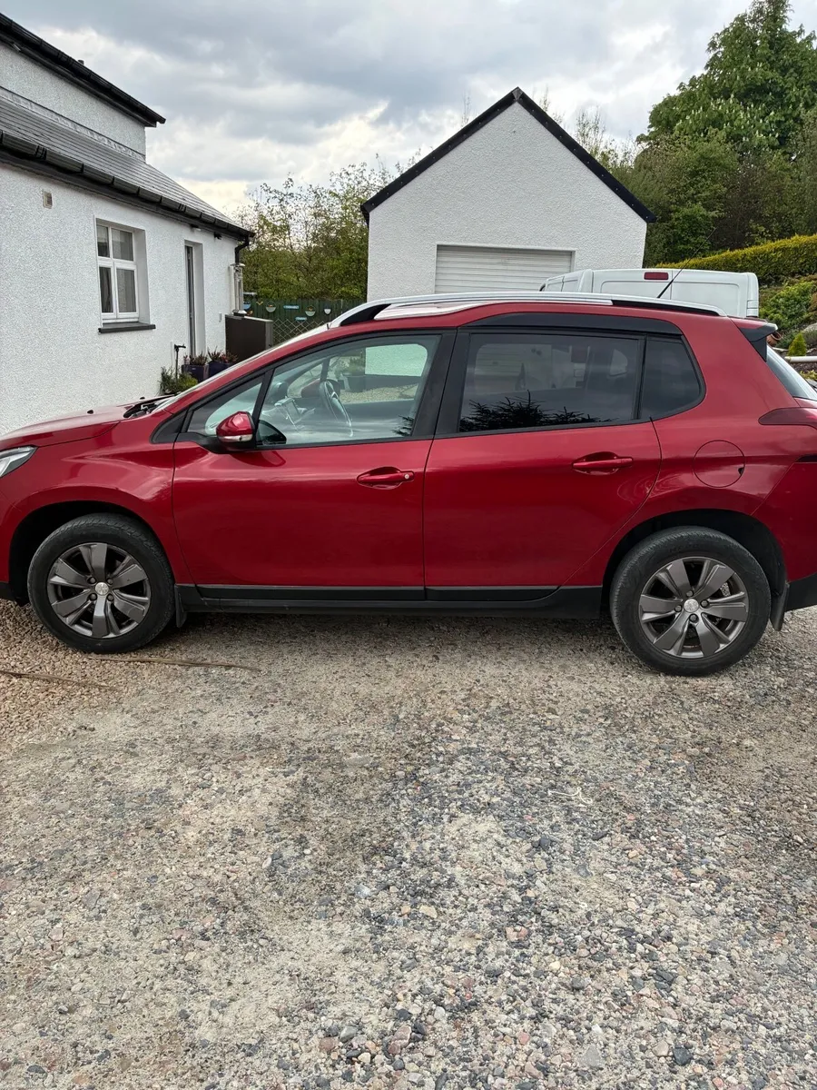 Peugeot 2008 2018 - Image 1