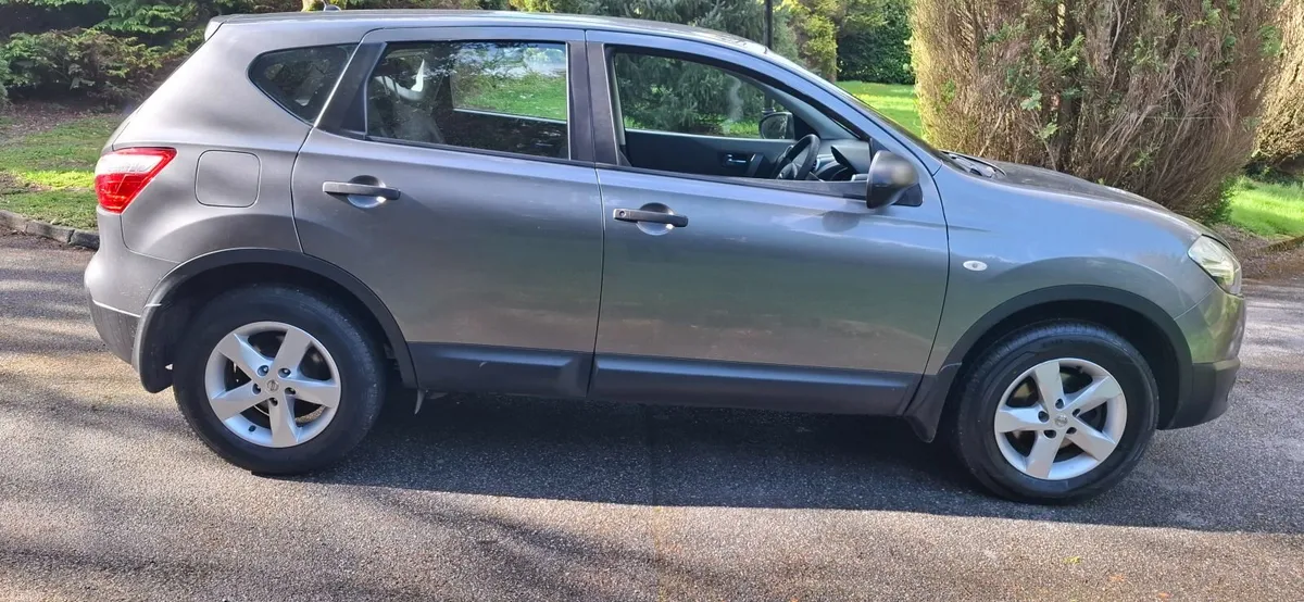 13 Nissan Qashqai ,DIESEL,   NEW NCT 5/27 - Image 6