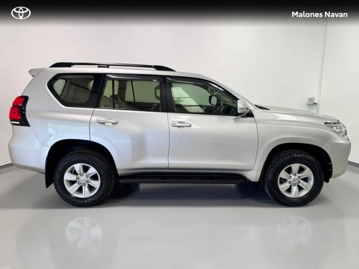 Toyota Land Cruiser LC LWB BUSINESS AUTO - Image 3