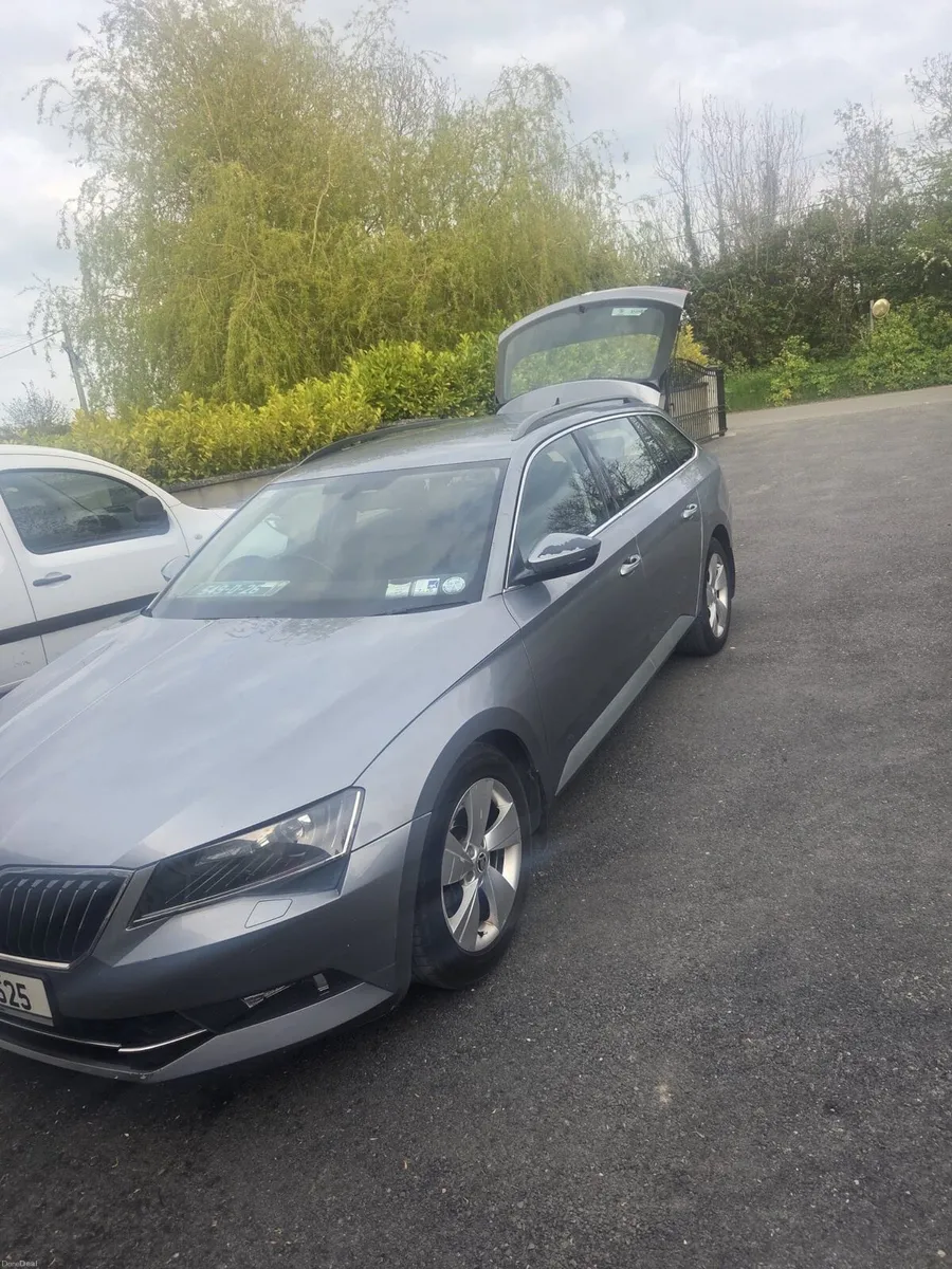 2016 Skoda Superb Estate - Image 2