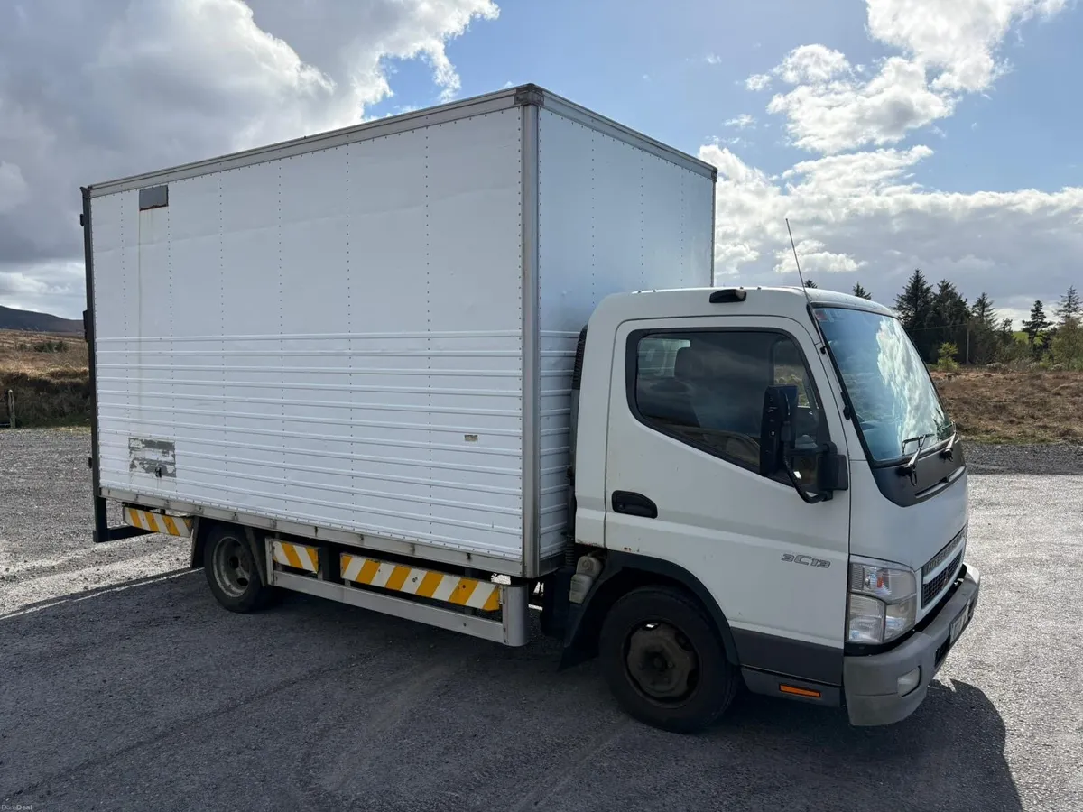 2007 Mitsubishi Canter 3.0 Diesel. DOE&TAX. - Image 3