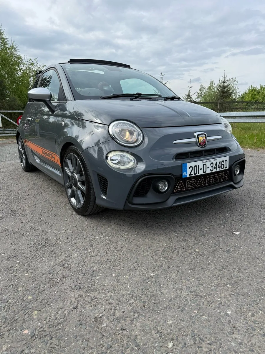 Abarth 595 tourism 165 bhp convertible - Image 1