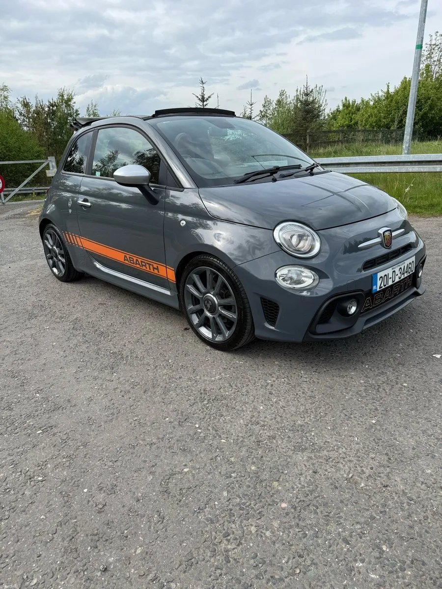 Abarth 595 tourism 165 bhp convertible - Image 2