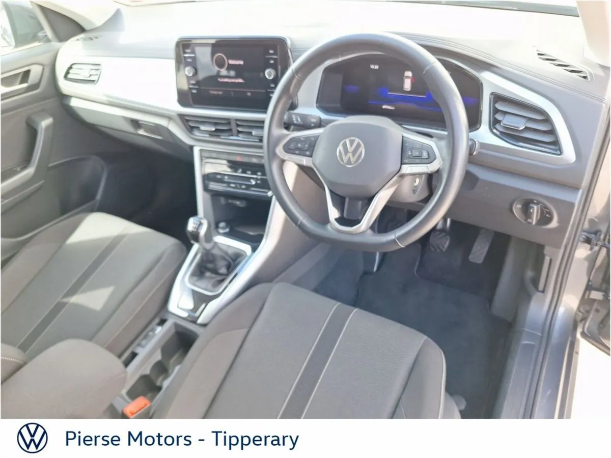 Volkswagen T-Roc T-ROC LIFE 2.0 TDI M6F 116HP - Image 2