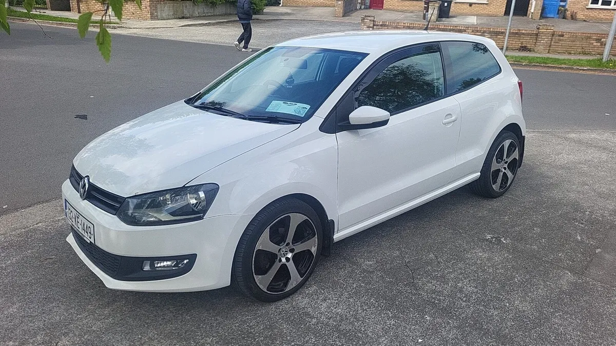 2013 polo - Image 1