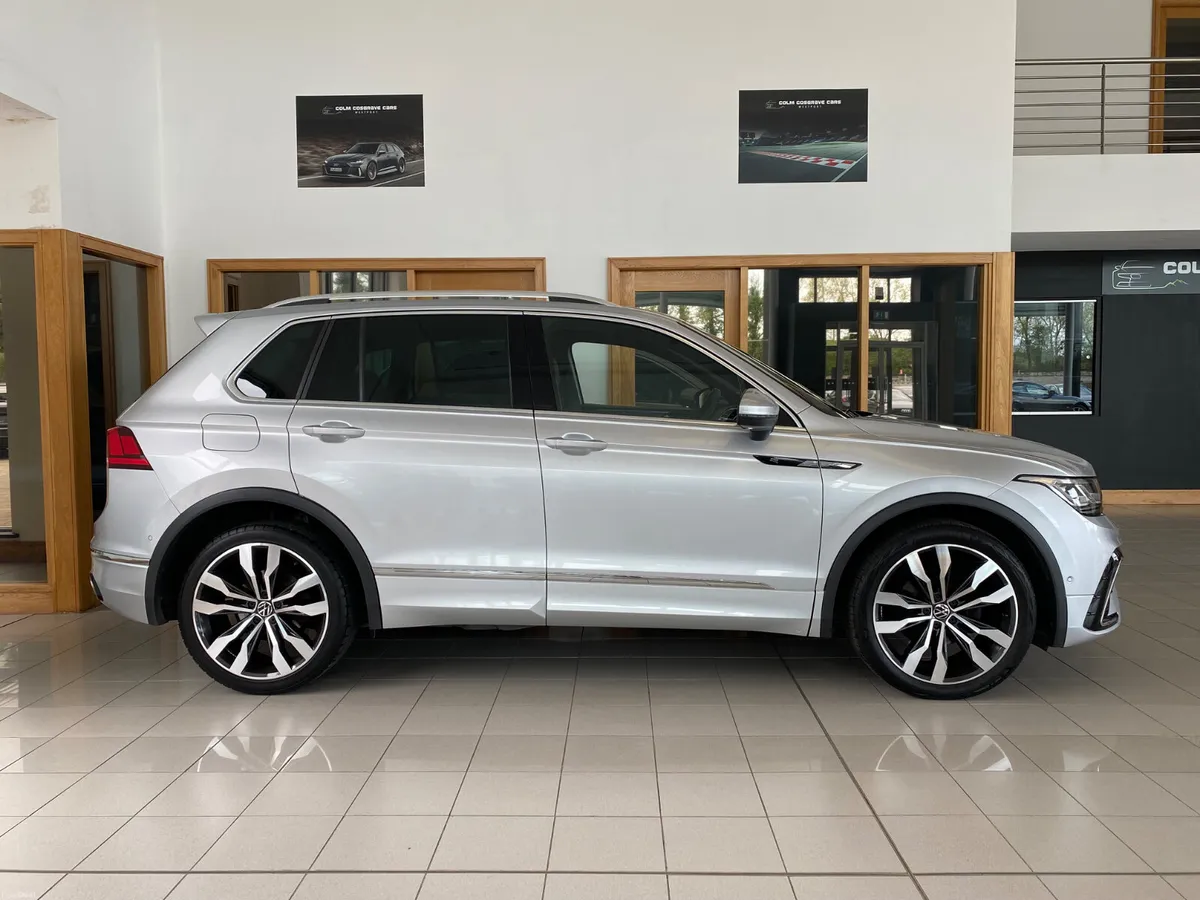 Volkswagen Tiguan 2023 R-Line - Image 2
