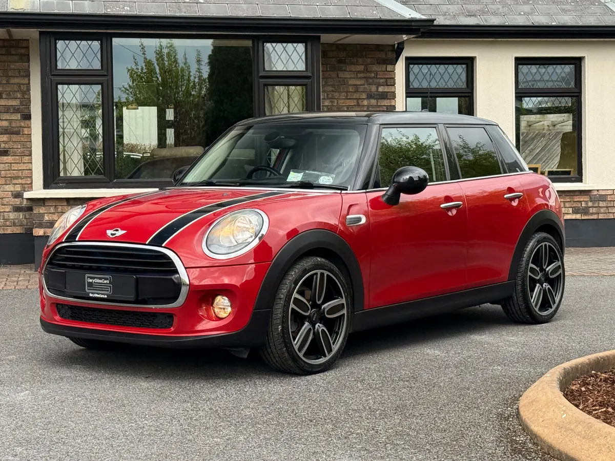 *68000kms* Excellent Condition 182 Mini Cooper! - Image 3