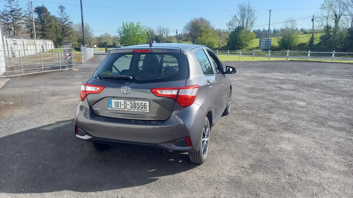 Toyota Yaris Sol - Image 4