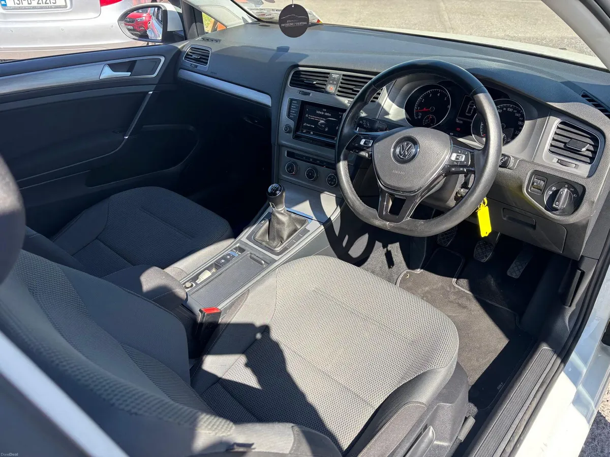 Volkswagen Golf 2014 PETROL 1.2TSI  NEW TBELT - Image 3