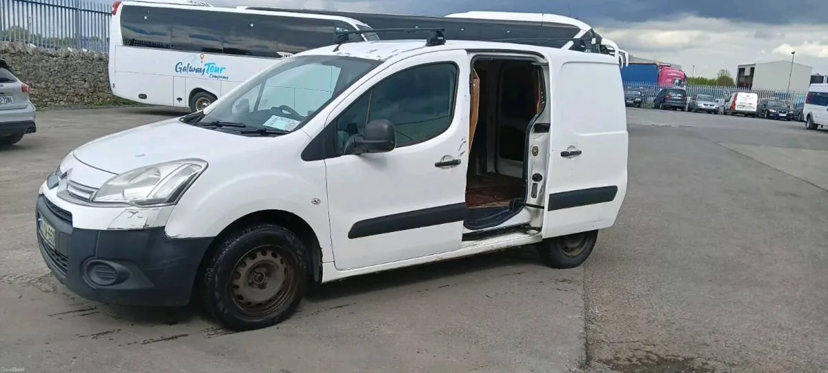 BERLINGO 2014 LONG NCT /TAX - Image 4