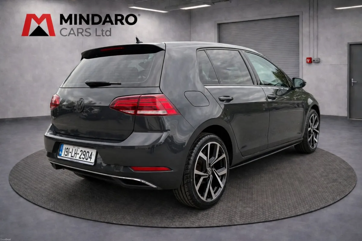 Volkswagen Golf 2019//AUTOMATIC//EXCELLENT CAR - Image 2