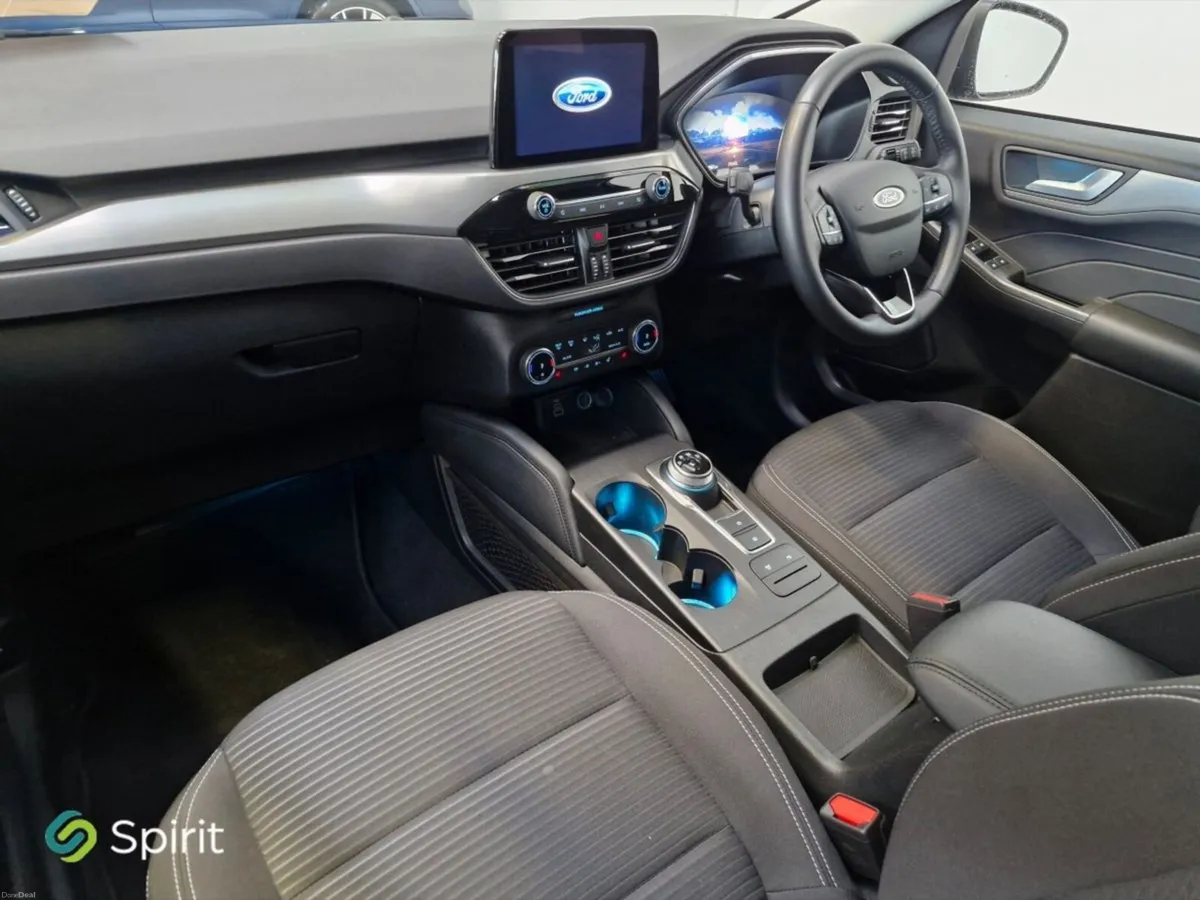 Ford Kuga 2.5 Duratec 225PS PHEV Titanium Auto *** - Image 4