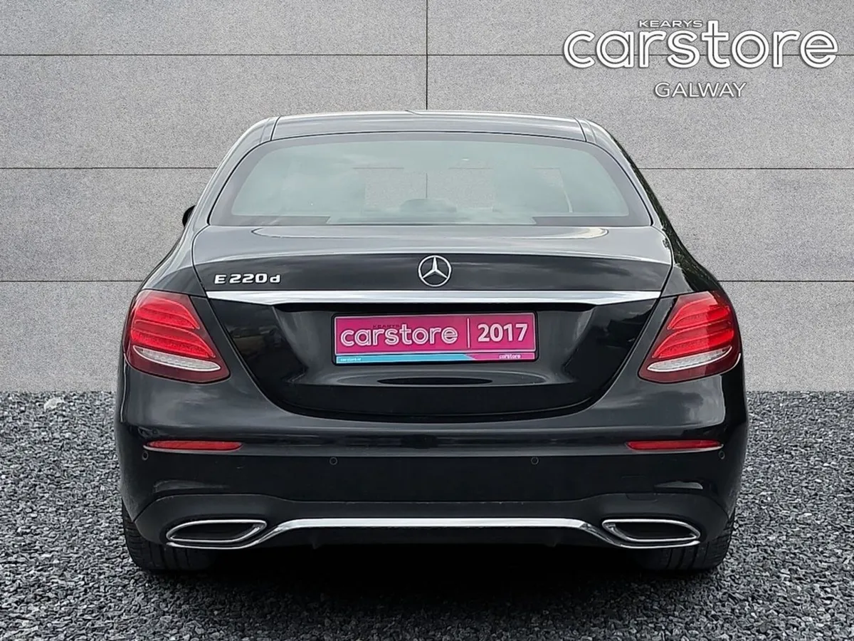 Mercedes-Benz E-Class E 220 D AMG LINE A/T - Image 4