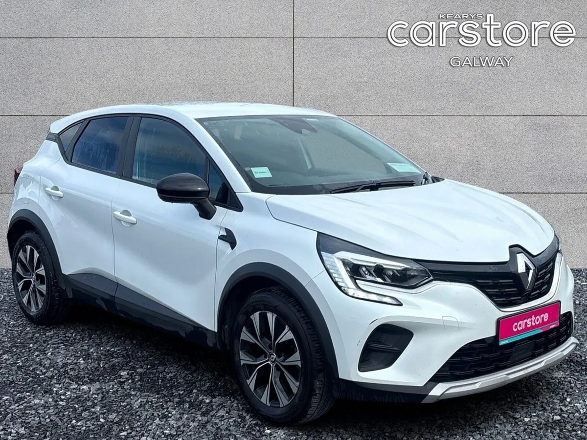 Renault Captur TCe 140 Auto Evolution - Image 1