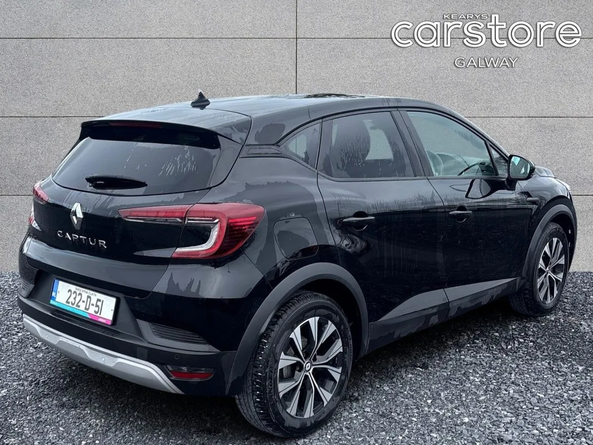 Renault Captur TCe 140 Auto Evolution - Image 3