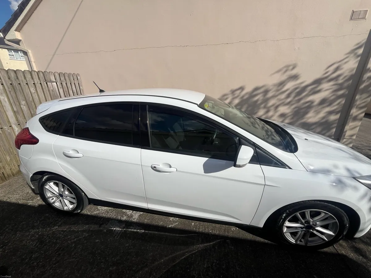 Ford Focus - Image 3